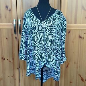 XL  Milano Black & White Blouse
